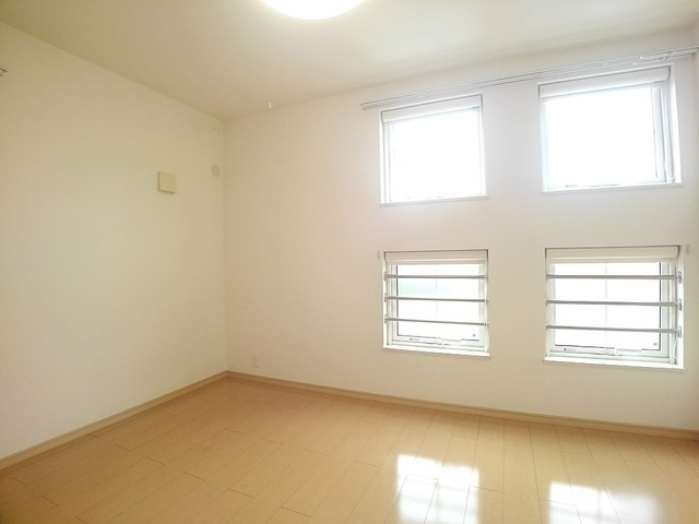 ファミリーマート春日小倉二丁目店