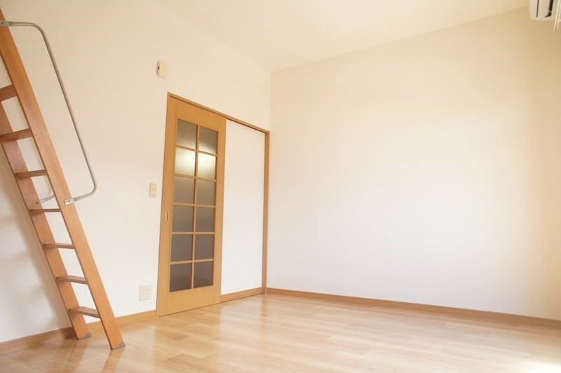 トライアル福岡空港店