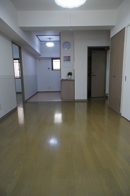 トライアル福岡空港店